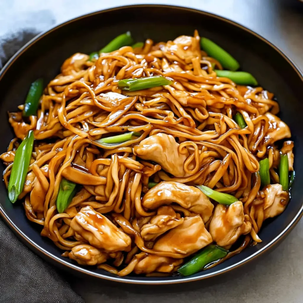 Chicken Chow Mein with the Best Sauce